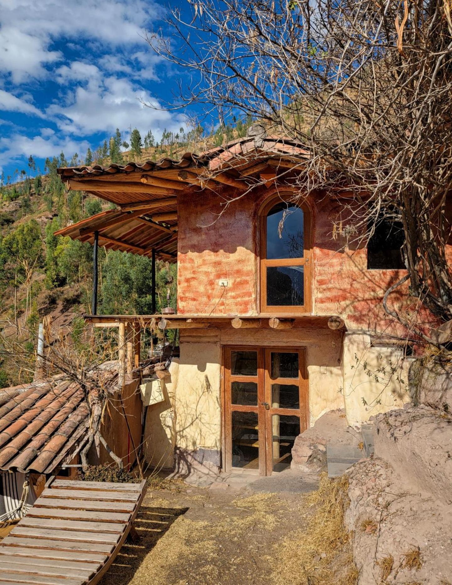Wolf Totem Steam Punk Guesthouse Písac Quarto foto